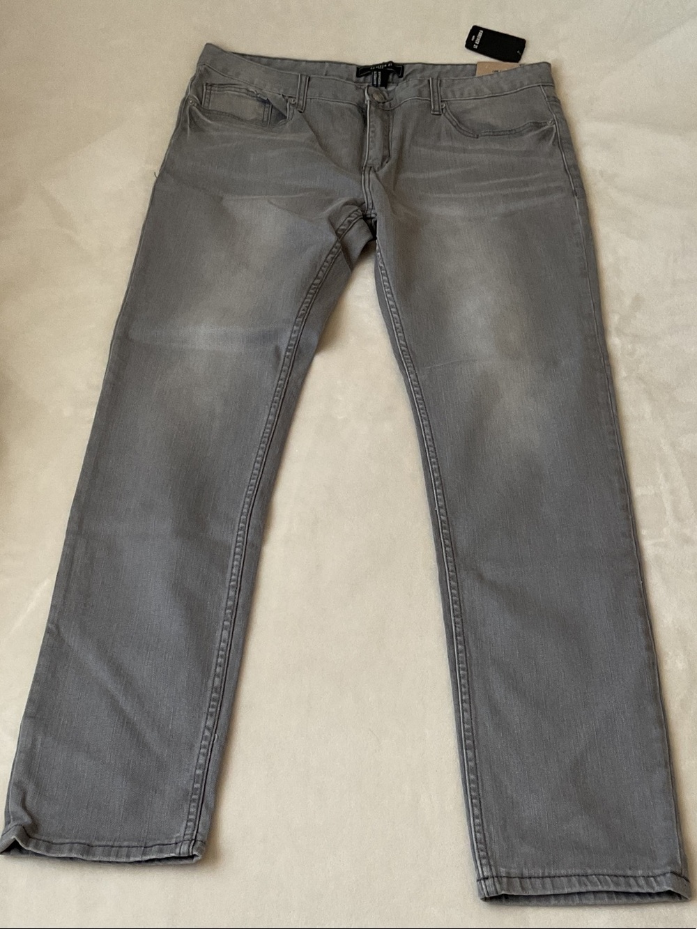 Forever 21 Men's Straight-Leg Jeans in Gray